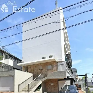 ハイネス四ツ谷【4階】の外観
