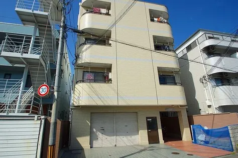 ガーデンパレス茨木【3階】の外観