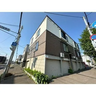 メゾンパルファン【203号室】の外観