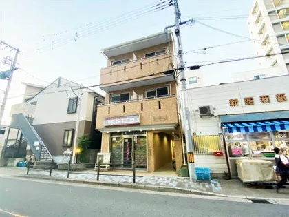 ファミーユ JTの画像