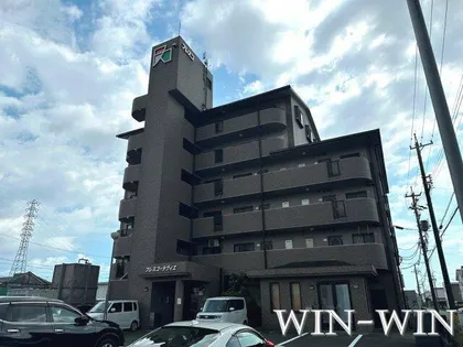 フレスコラヴィエ【202号室】の外観