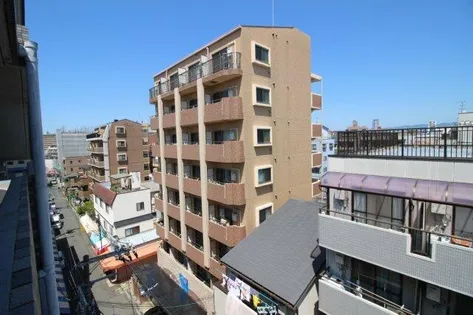 大阪府大阪市東淀川区小松1丁目【マンション】の外観