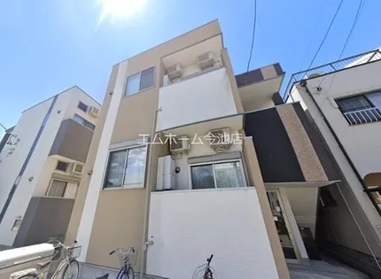 Orque(オルク)【2階】の外観