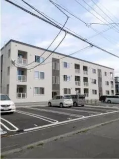 ロイヤルビレッジ【3階】の外観