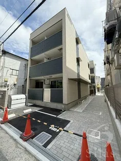大阪府堺市堺区北三国ヶ丘町8丁【アパート】の外観