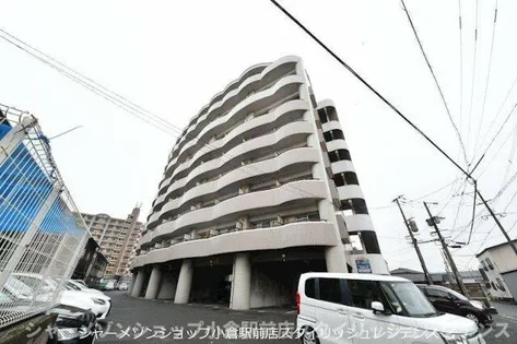 サンシティ日明【4階】の外観