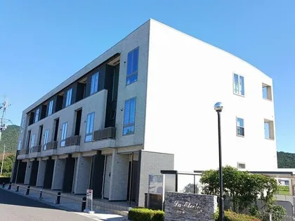 ラ エトワールの画像