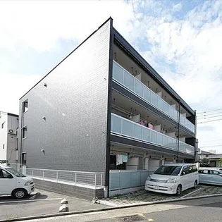 リブリ・OZウイング【3階】の外観