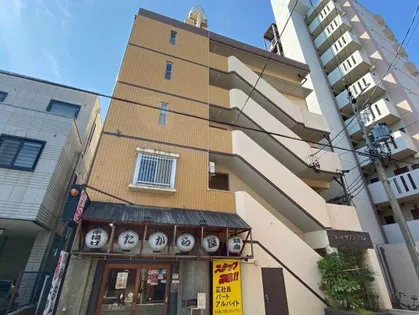 コーポセブンスワン【303号室】の外観