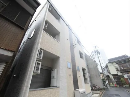 CRESTの画像