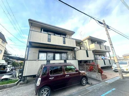 レトア白鳥【2階】の外観