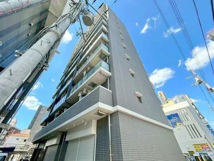 エストゥルースプラスサウス大阪の画像