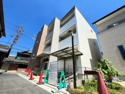 大阪府堺市西区鳳北町3丁【アパート】の外観