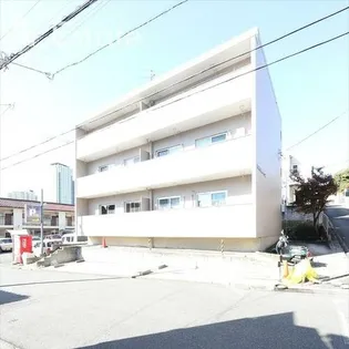 信和元町ハウス【1階】の外観