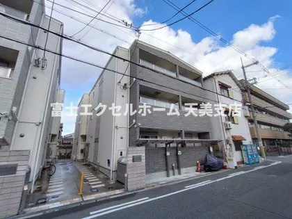 クリエオーレ照ヶ丘Ⅱ【2階】の外観