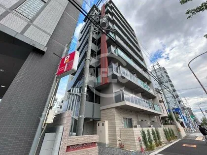 エヌエムキャトフヴァンヌフの画像