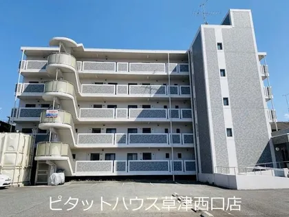 カランドリエ栗東の画像