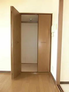 シャトー・ラフィット【5階】の内装