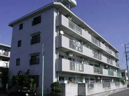 コーポ苗田【4階】の外観