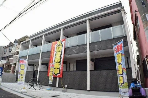 聖天下レジデンス【2階】の外観