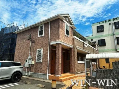 フォーリスト ヒルズ A【1階】の外観