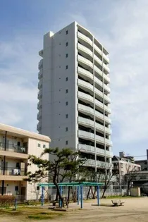 ナビールコート白金の画像