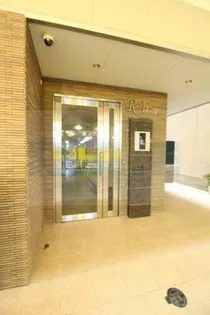 RA北田辺【4階】の玄関