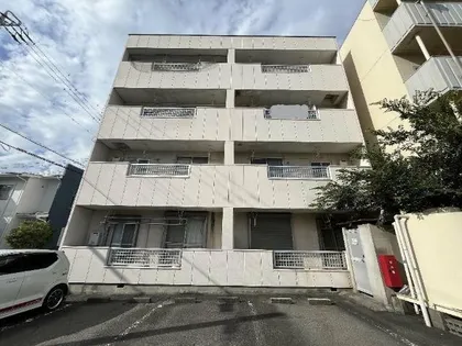 サンシャインハイツ【1階】の外観