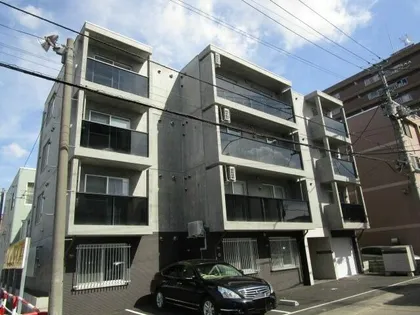 ガレ・ド・ロータス【102号室】の外観