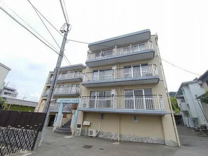 大阪府池田市城山町【マンション】の外観