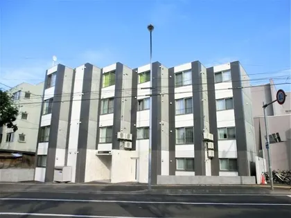 アーバン福住駅前【1階】の外観