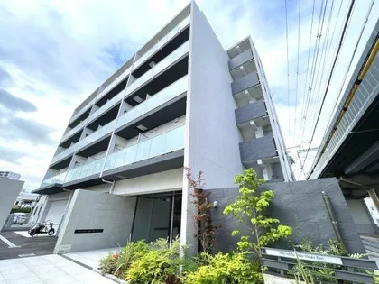 スプランディッド新大阪EAST【5階】の外観