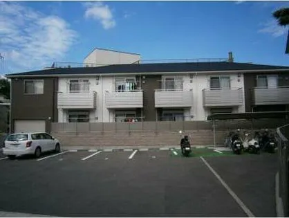 ジェンネ降井の画像