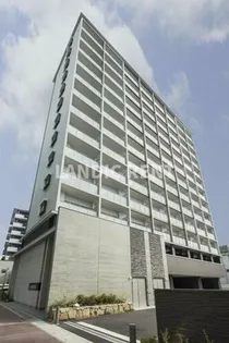 エンクレスト空港通り【4階】の外観