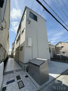 F ASECIA POLAKEの画像