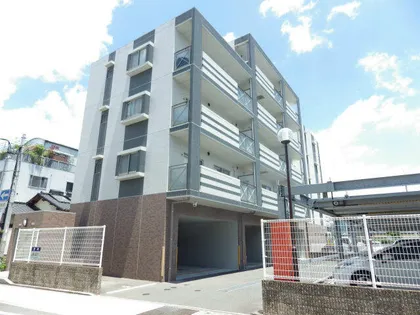 カラコレスIIIの画像