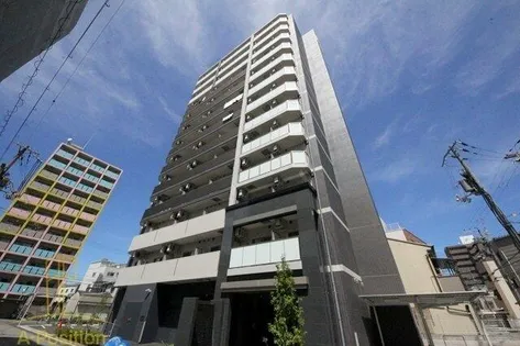 エステムコート梅田北Ⅱゼニス【4階】の外観