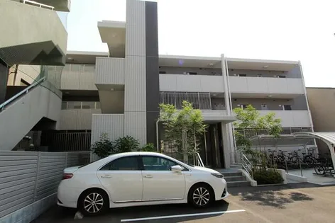 アウルムグランデ【1階】の外観