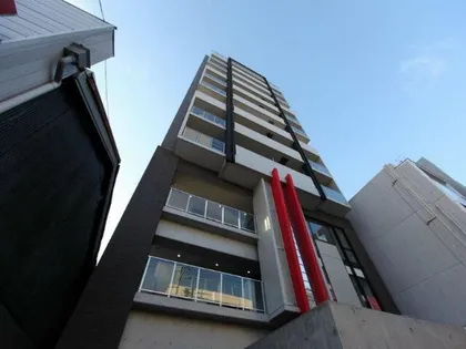 スクエア アパートメントの画像