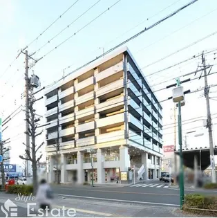 THE FIRST平針の画像