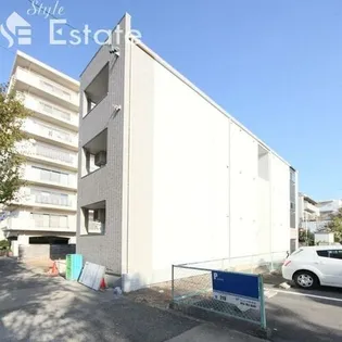 カーネルビレッジ【3階】の外観