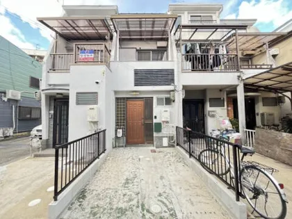 兵庫県宝塚市安倉西4丁目【テラスハウス】の外観