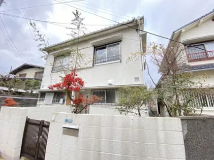 兵庫県宝塚市中州2丁目【テラスハウス】の外観