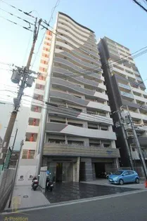 セレニテ北久宝寺【8階】の外観