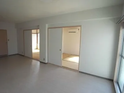 イスズハイツ・ベル苦楽園P-2【302号室】の内装