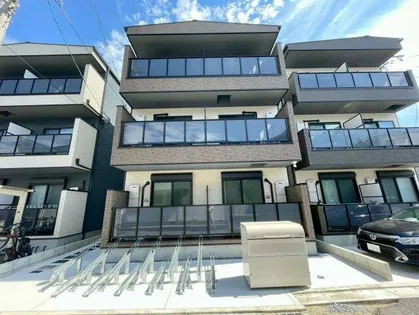 D PORTA NEIGEの画像