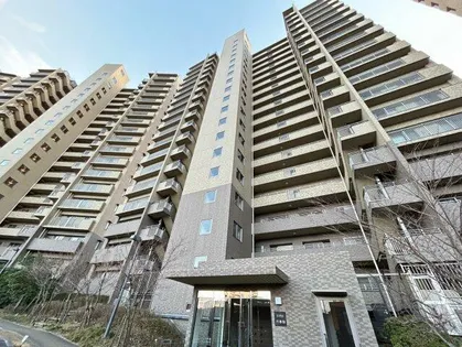 新千里桜ヶ丘メゾンシティ弐番館の画像