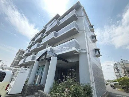 サンタウン宇治【5階】の外観