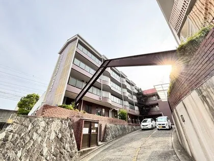 ファミール宝塚【305号室】の外観