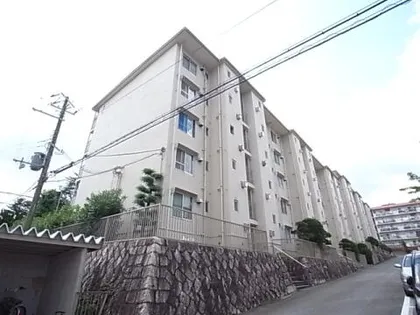 逆瀬台住宅2号棟の画像